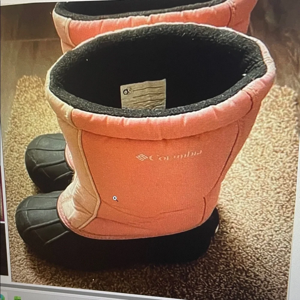 Girls pink Columbia snow boots 2